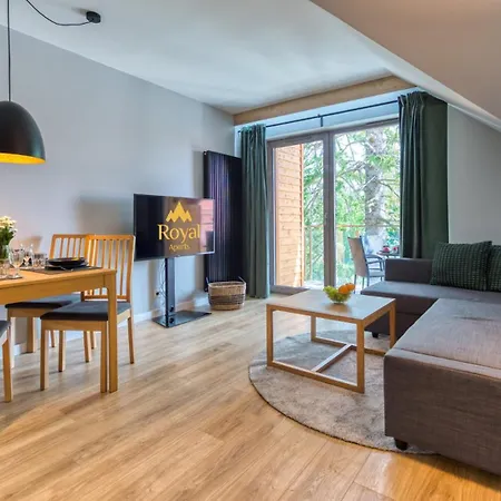 Z Basenem I Saunami Stone Hill Iii Vip Centrum By Royal Aparts Apartmán *