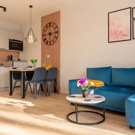 Z Basenem I Saunami Stone Hill Iii Vip Centrum By Royal Aparts Apartmán