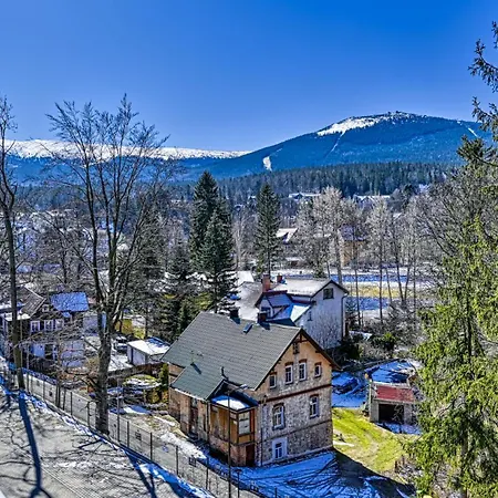 Apartmán Z Basenem I Saunami Stone Hill Iii Vip Centrum By Royal Aparts