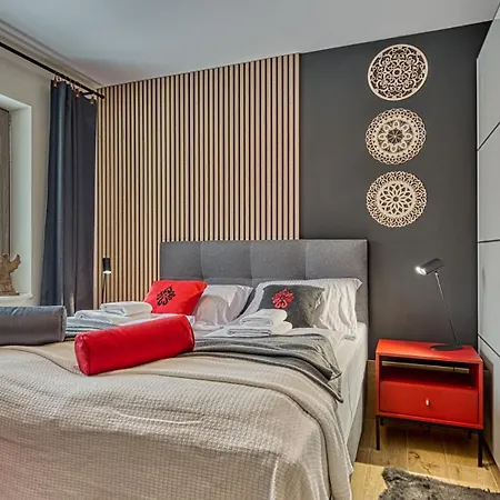 Z Basenem I Saunami Stone Hill Iii Vip Centrum By Royal Aparts * Sklářská Poruba