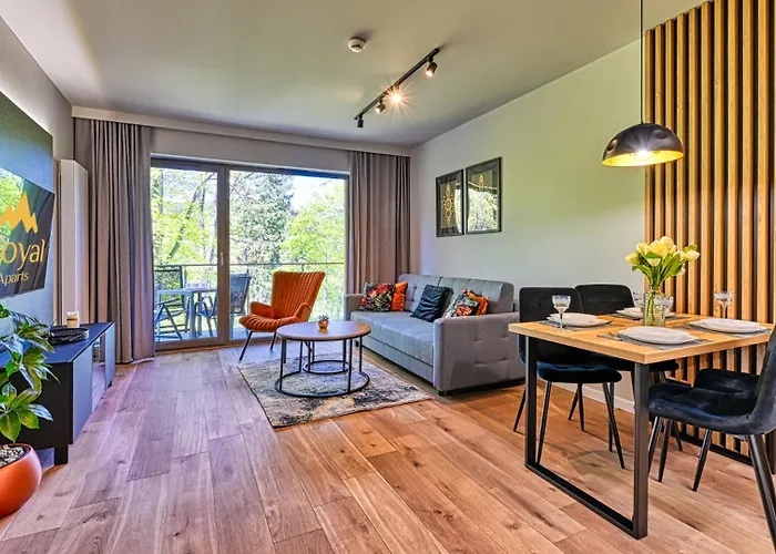 Z Basenem I Saunami Stone Hill Iii Vip Centrum By Royal Aparts