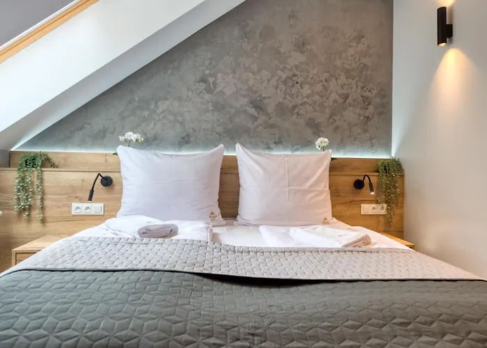 Z Basenem I Saunami Stone Hill Iii Vip Centrum By Royal Aparts Szklarska Poręba