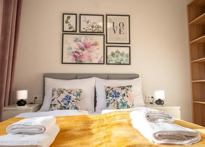 Z Basenem I Saunami Stone Hill Iii Vip Centrum By Royal Aparts Apartamento