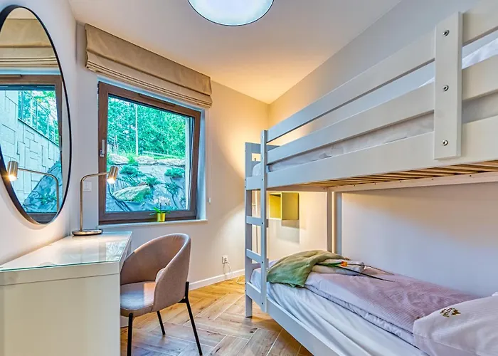 Z Basenem I Saunami Stone Hill Iii Vip Centrum By Royal Aparts Apartamento