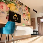 Апартаменты Z Basenem I Saunami Stone Hill Iii Vip Centrum By Royal Aparts *