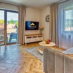 Z Basenem I Saunami Stone Hill Iii Vip Centrum By Royal Aparts Lejlighed Szklarska Poręba