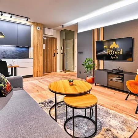 Z Basenem I Saunami Stone Hill Iii Vip Centrum By Royal Aparts