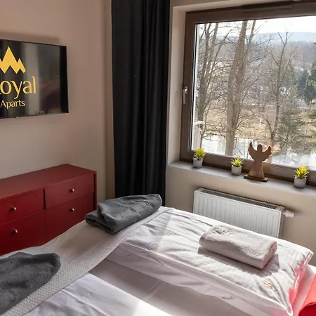 Z Basenem I Saunami Stone Hill Iii Vip Centrum By Royal Aparts Lejlighed