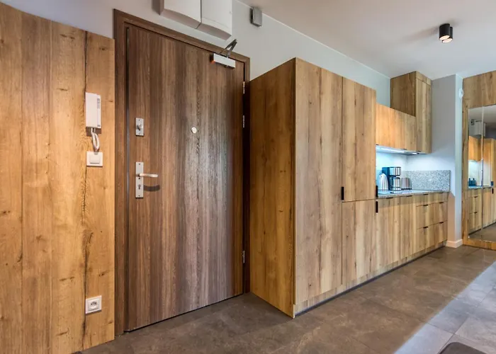 Z Basenem I Saunami Stone Hill Iii Vip Centrum By Royal Aparts * Schreiberhau