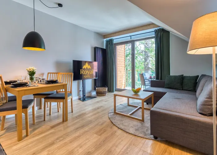 Z Basenem I Saunami Stone Hill Iii Vip Centrum By Royal Aparts Apartment *