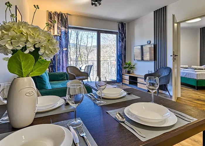 Z Basenem I Saunami Stone Hill Iii Vip Centrum By Royal Aparts Schreiberhau