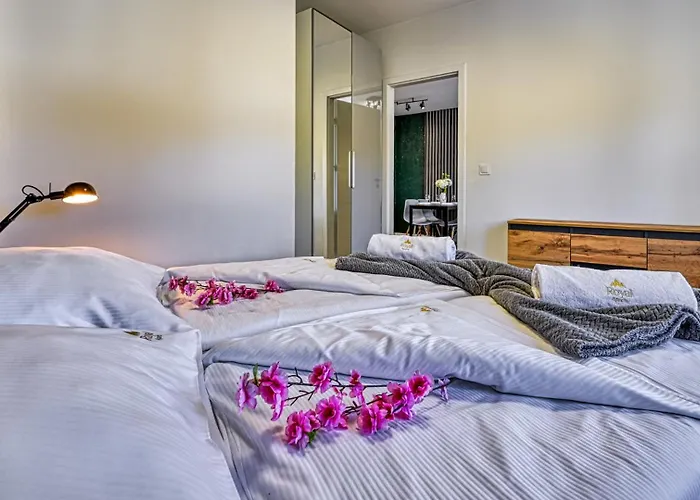 Z Basenem I Saunami Stone Hill Iii Vip Centrum By Royal Aparts * Schreiberhau