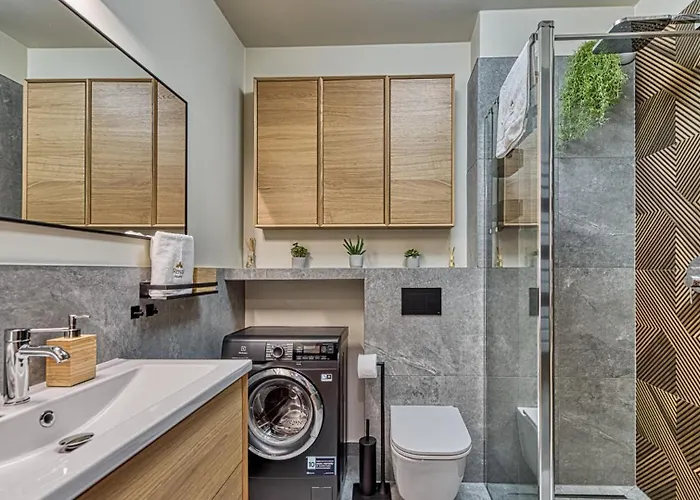 Z Basenem I Saunami Stone Hill Iii Vip Centrum By Royal Aparts * Schreiberhau