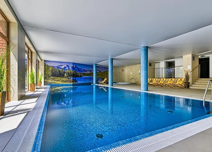 Z Basenem I Saunami Stone Hill Iii Vip Centrum By Royal Aparts